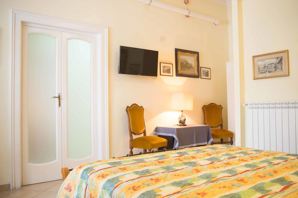 B&B Graziani Relais Nápoles Exterior foto